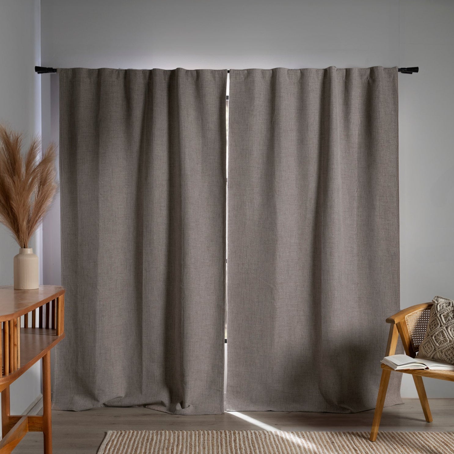 89389 CORTINAS RAVENNA BLACKOUT LATTE LARGA